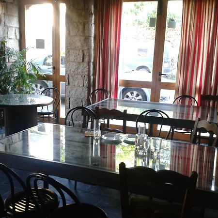 Hostal "Los Chanos El Ruso" Galende Ngoại thất bức ảnh