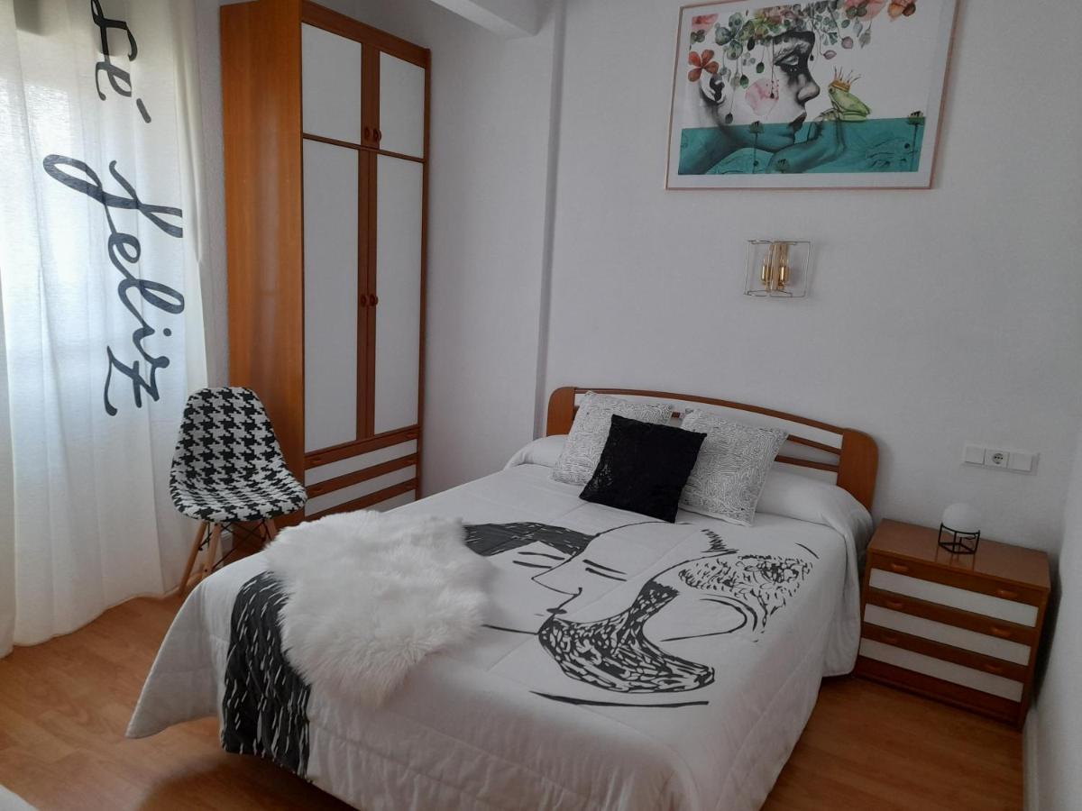 Hostal "Los Chanos El Ruso" Galende Ngoại thất bức ảnh
