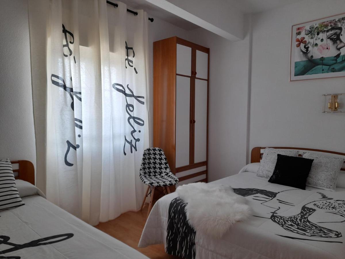 Hostal "Los Chanos El Ruso" Galende Ngoại thất bức ảnh