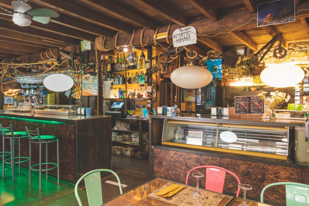 Hostal "Los Chanos El Ruso" Galende Ngoại thất bức ảnh