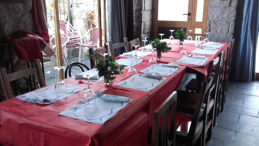 Hostal "Los Chanos El Ruso" Galende Ngoại thất bức ảnh