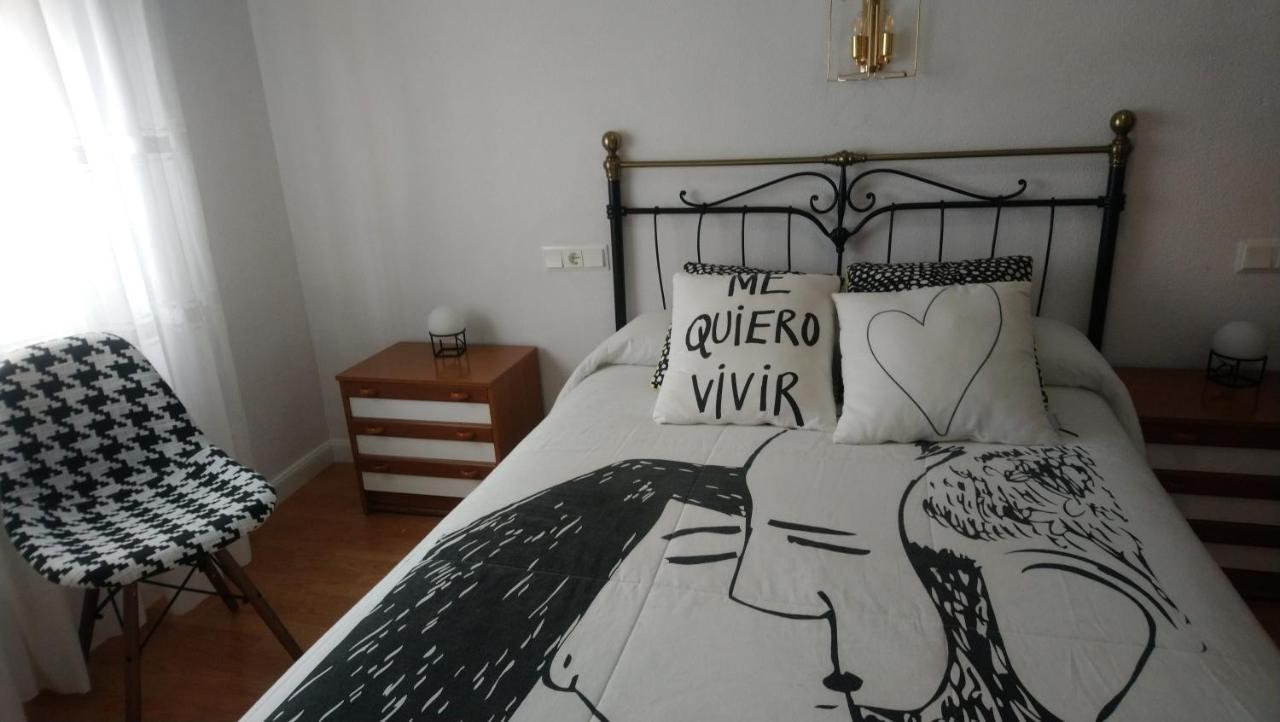 Hostal "Los Chanos El Ruso" Galende Ngoại thất bức ảnh